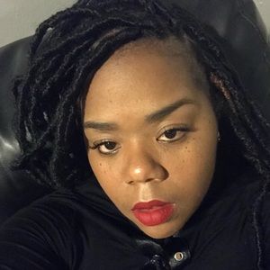 Meet your Posher, Shanelle